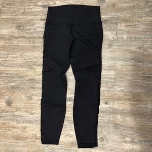 LuluLemon. Black. Leggings. 27 inch Waist. 25 inch Length.